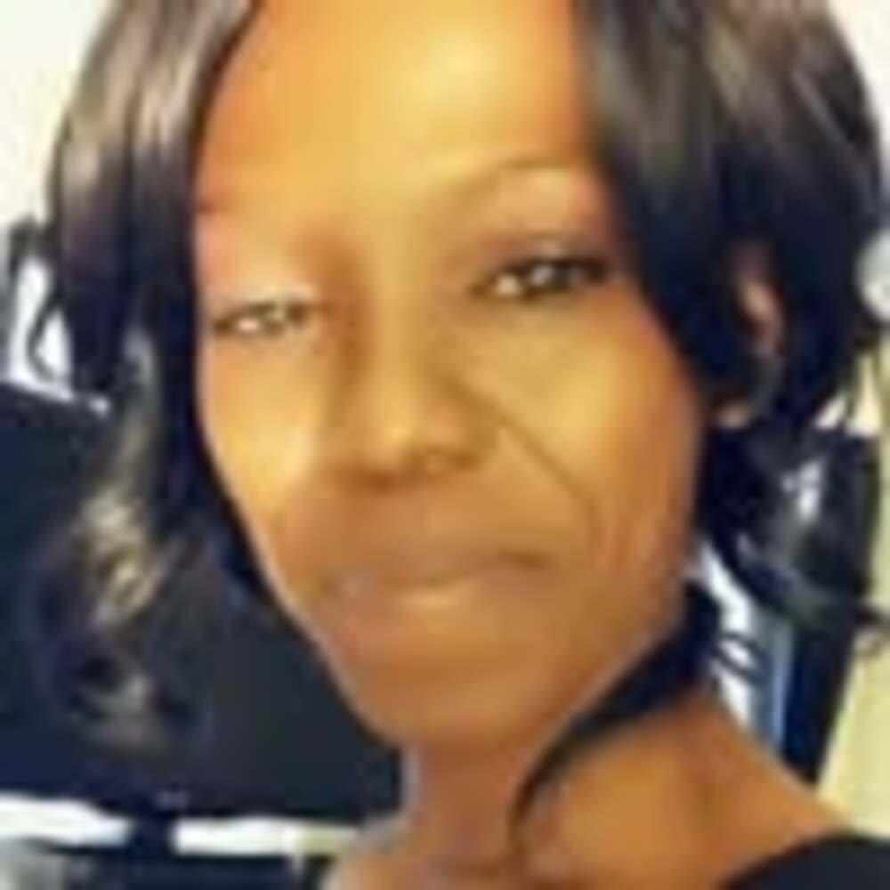 Meet your Posher, Claudette